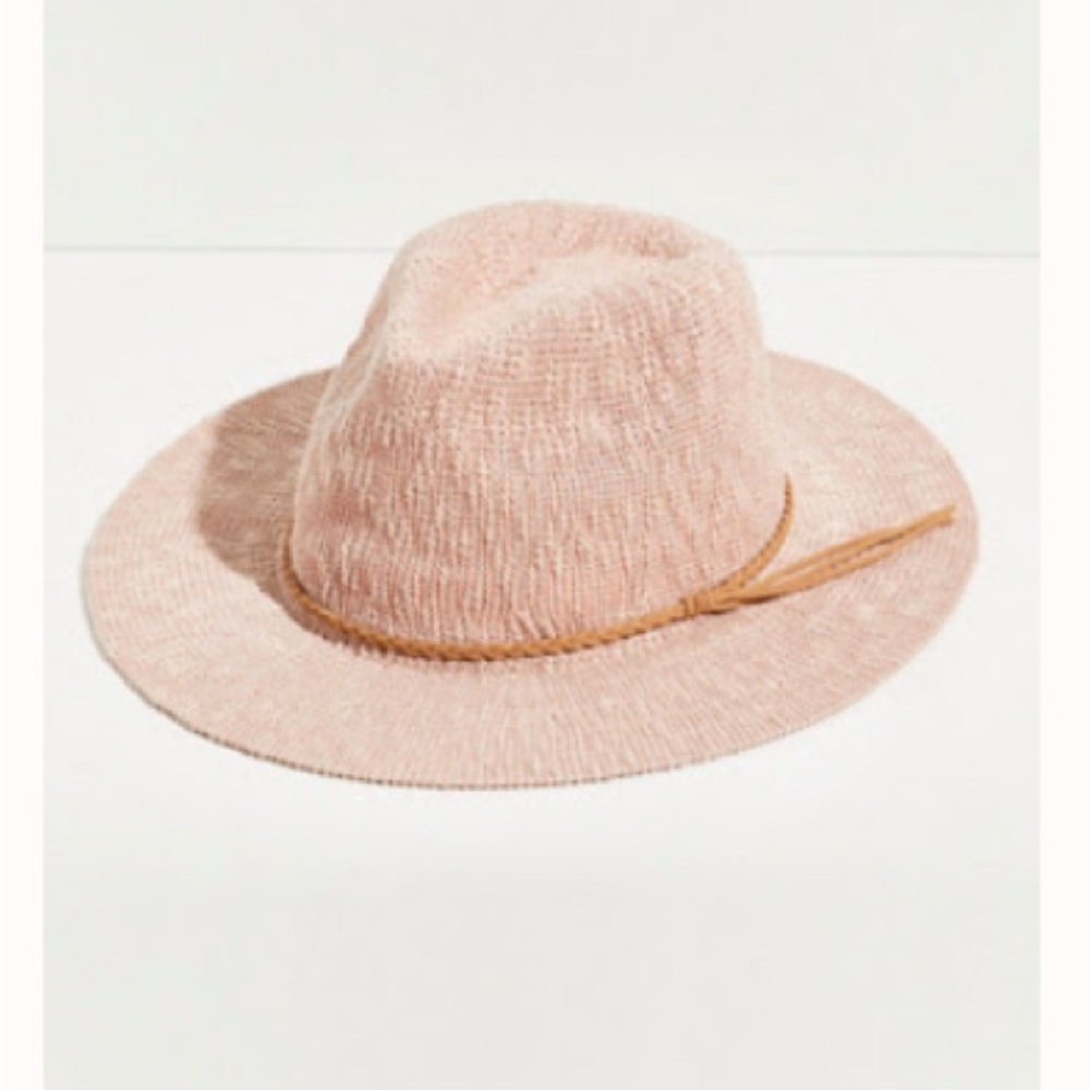 Free People Blush Packable Hat in Blush